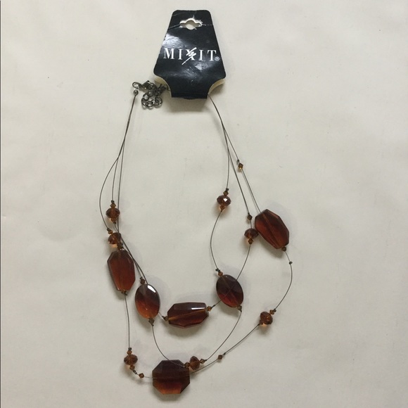 MIXIT Beautiful Necklace New With Tag ❤️ - Picture 8 of 8